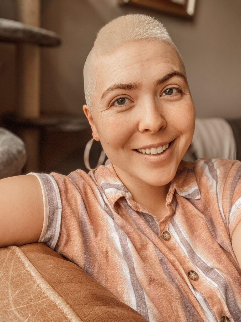 43EDCABB 2BD2 484C 9506 3FC3F5A75ECB 768x1024