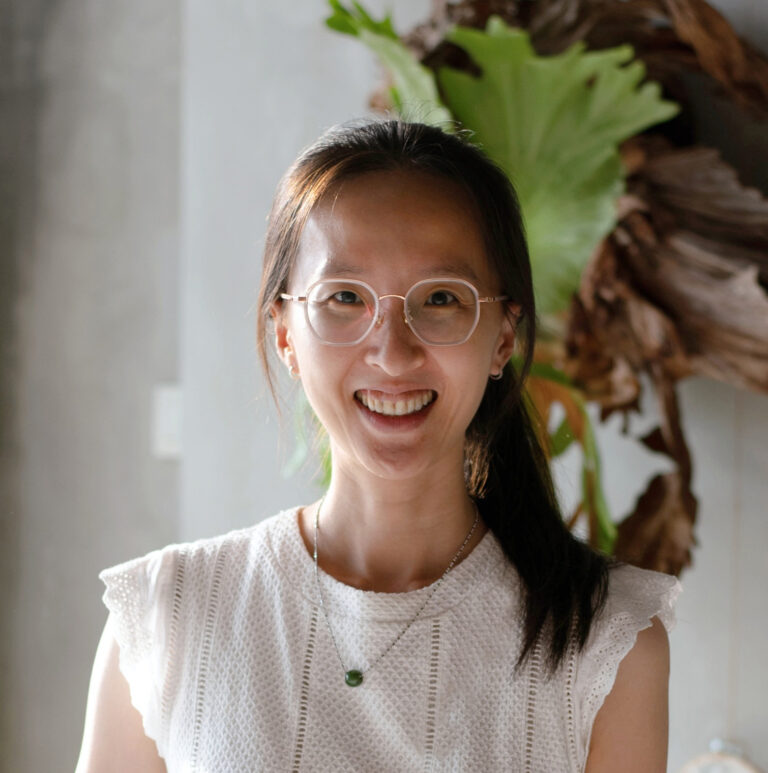 Au Yong San San y 768x773