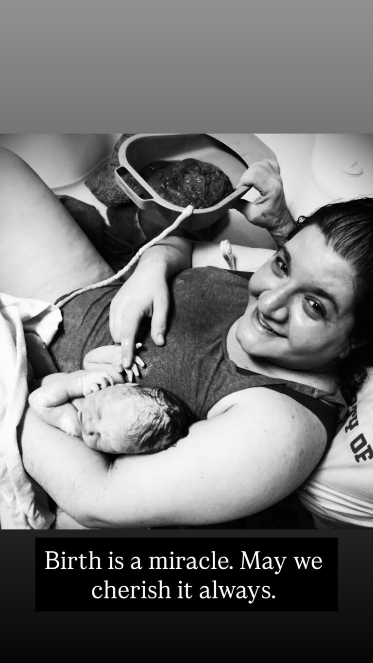 2A7B93B8 A392 4037 AEB8 51519BF1C317 768x1365